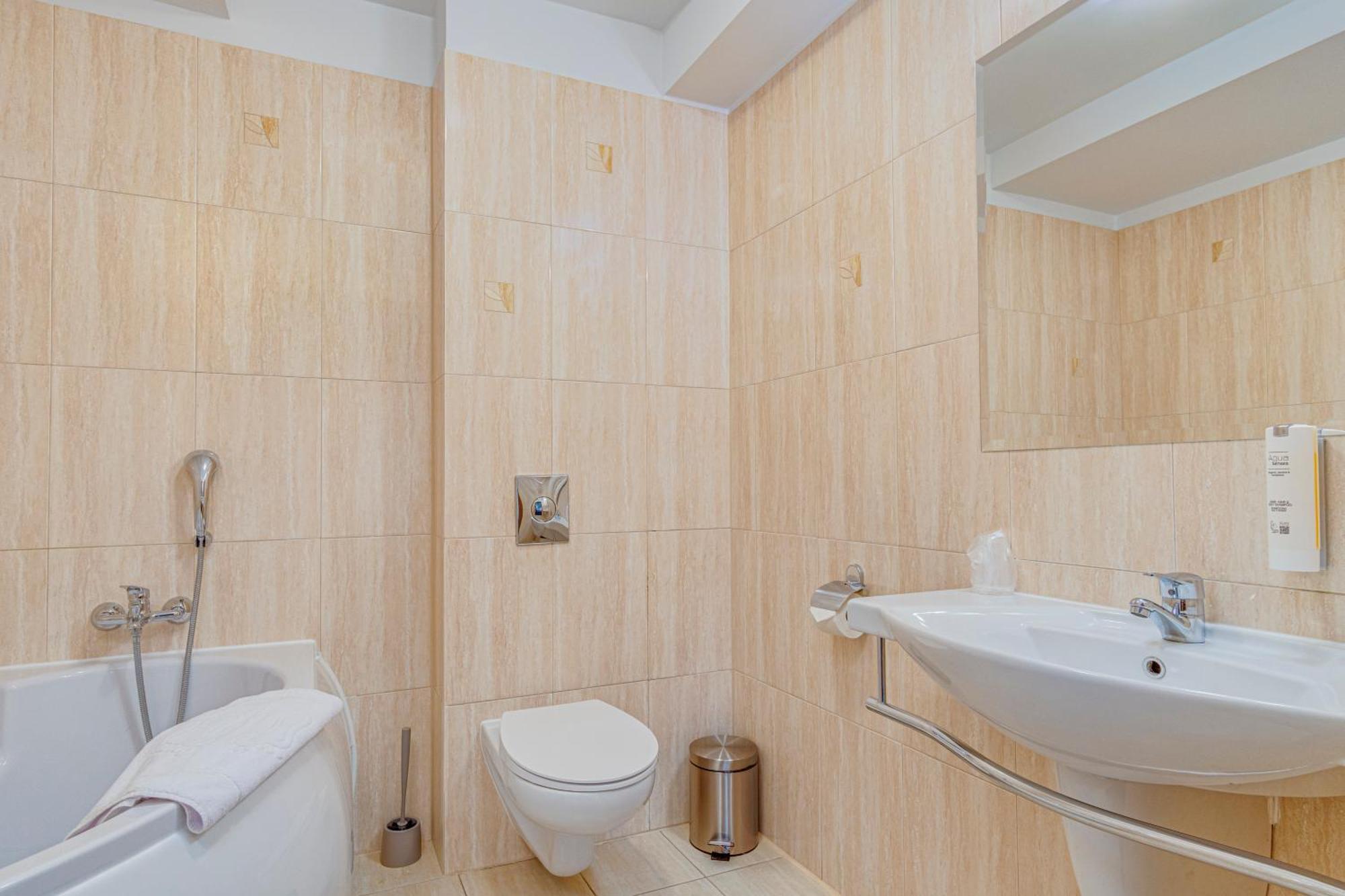 Tulip Hotels - Wroclaw Centre Kültér fotó